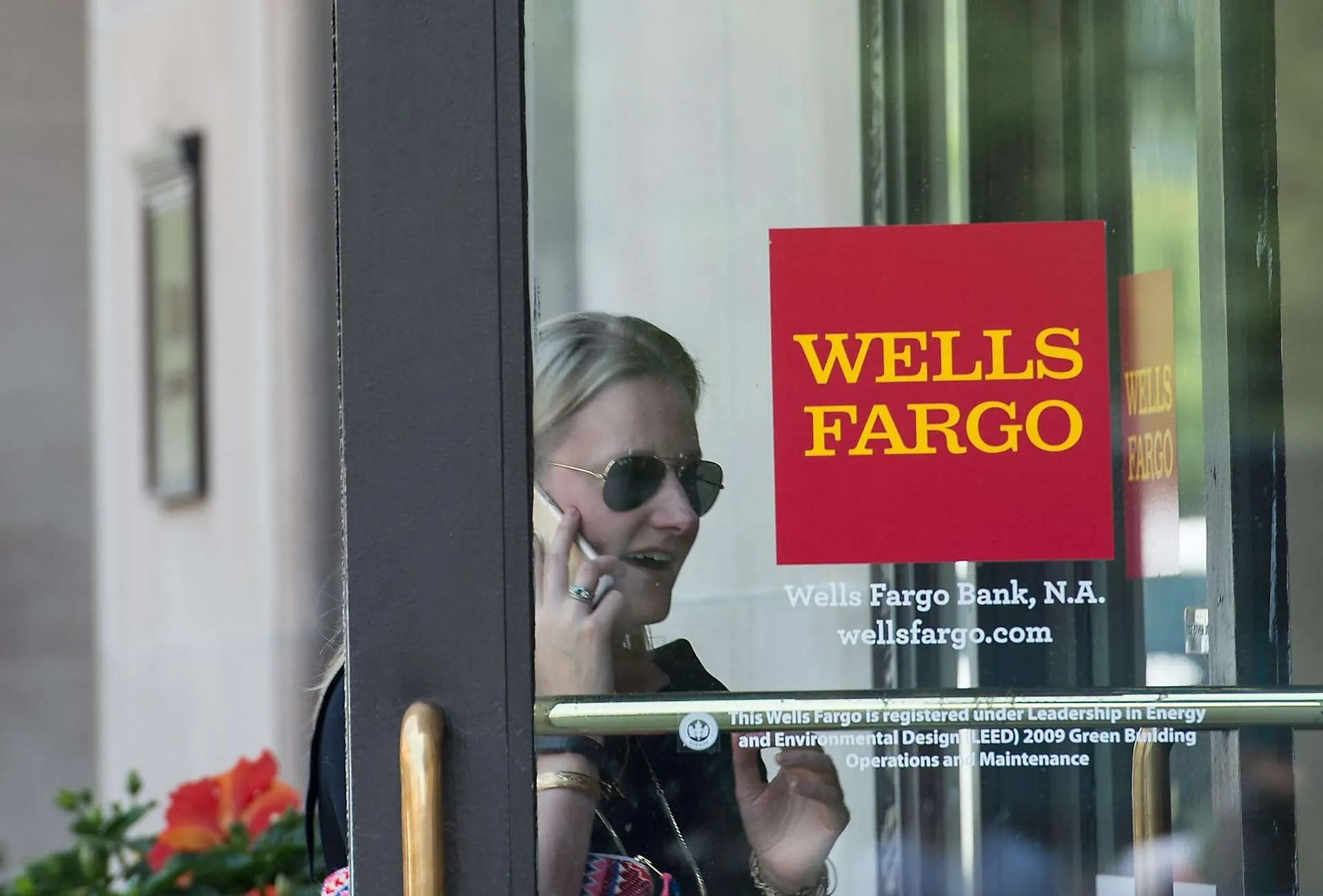 Is Wells Fargo Bank in Trouble